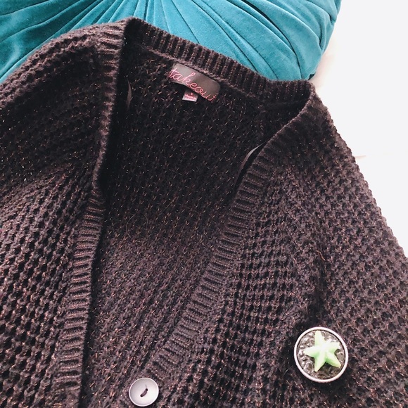 Takeout - Black and Gold Glittery Cardigan - Picture 2 of 3